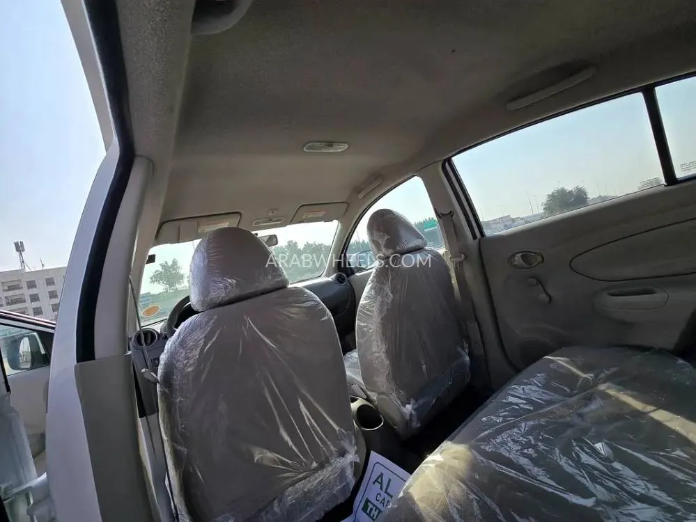 Nissan Sunny 2020 for Sale in Sharjah Image-6