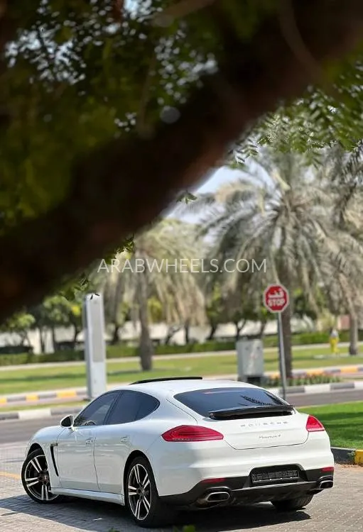 Porsche Panamera 2014 for Sale in Sharjah Image-5