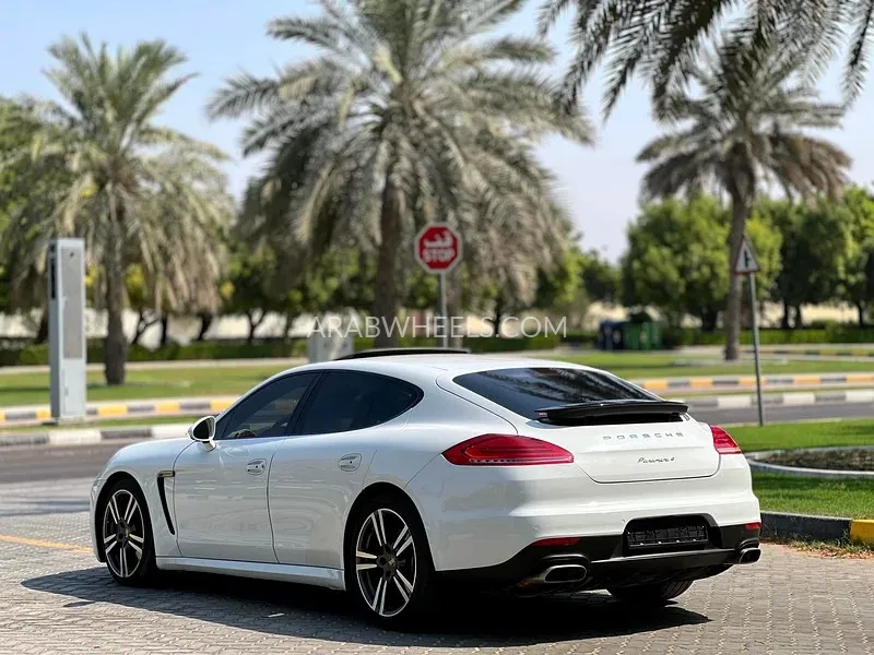 Porsche Panamera 2014 for Sale in Sharjah Image-13