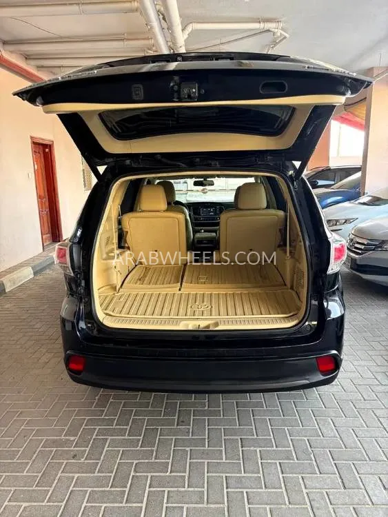 تويوتا جراند هايلاندر 2015 for Sale in الشارقة Image-7