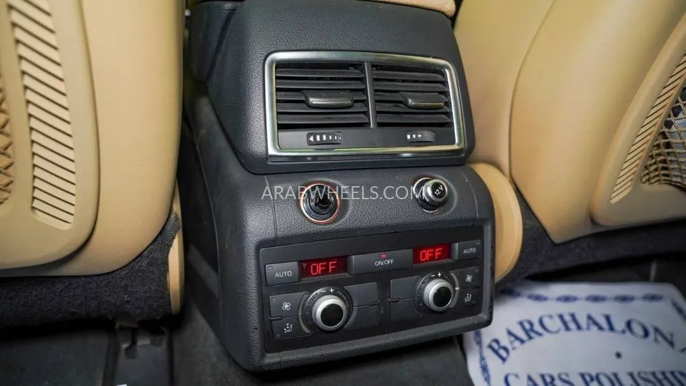 Audi Q7 2015 for Sale in Sharjah Image-11