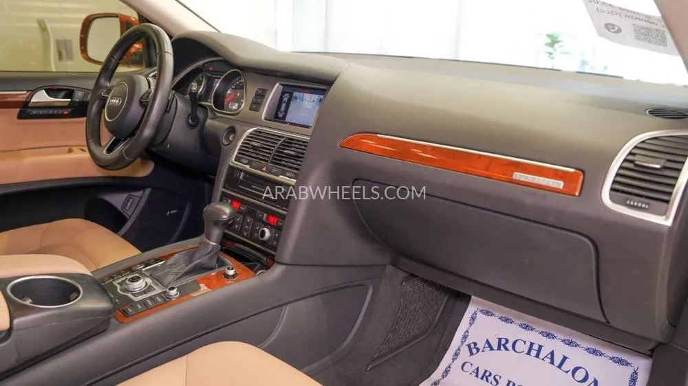 Audi Q7 2015 for Sale in Sharjah Image-13