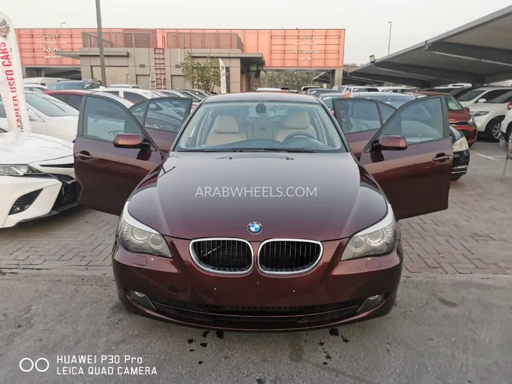 BMW 5 series 2010 for Sale in Sharjah Image-6