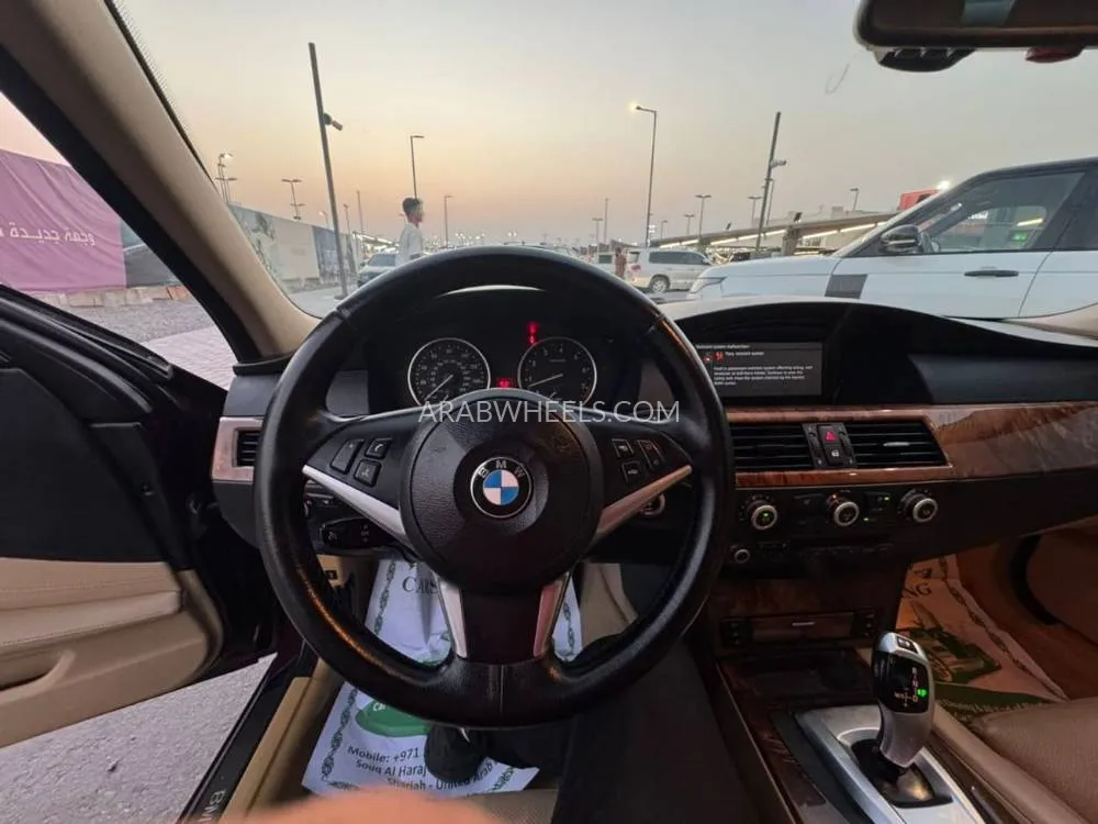 BMW 5 series 2010 for Sale in Sharjah Image-9