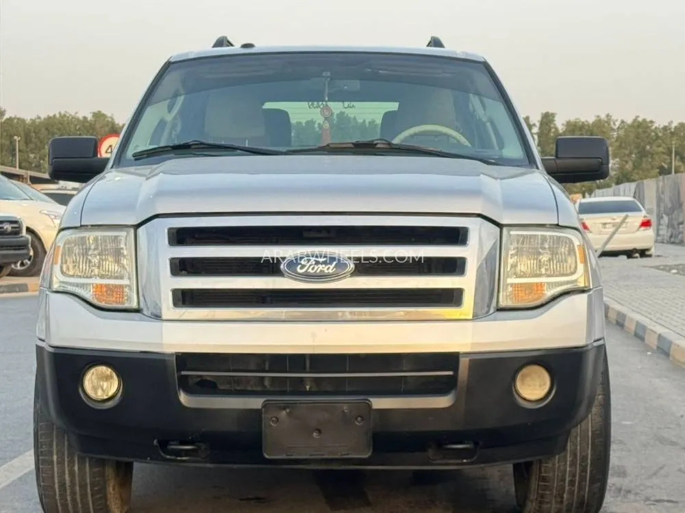 Ford Expedition 2013 for Sale in Sharjah Image-3