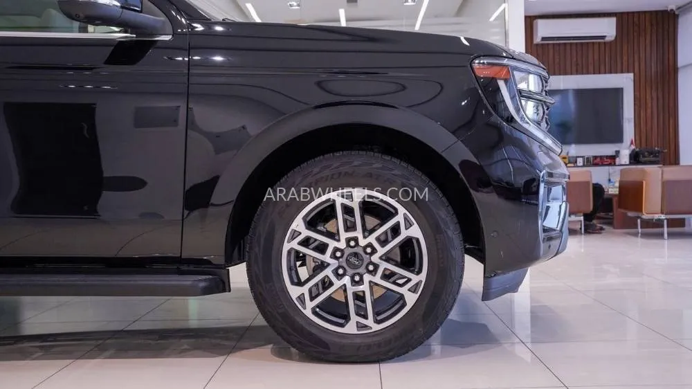 Ford Expedition 2025 for Sale in Sharjah Image-19