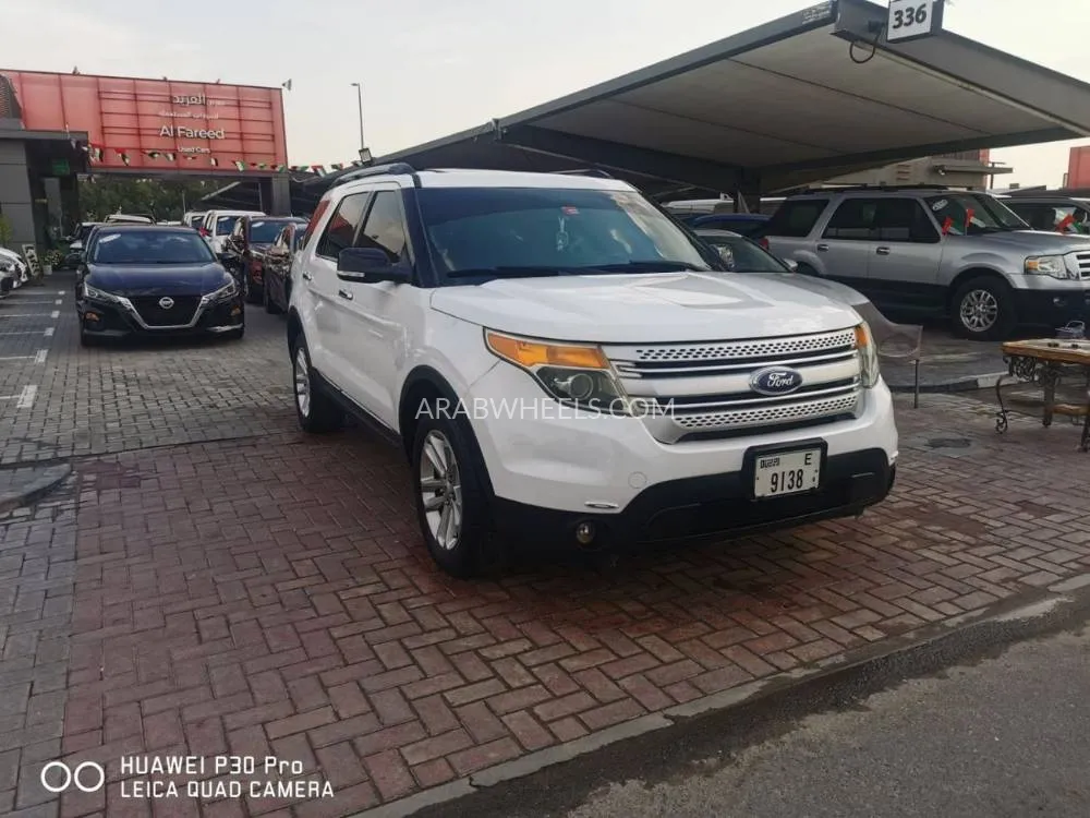 Ford Explorer 2014 for Sale in Sharjah Image-3