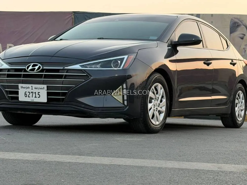 Hyundai Elantra 2020 for Sale in Sharjah Image-7