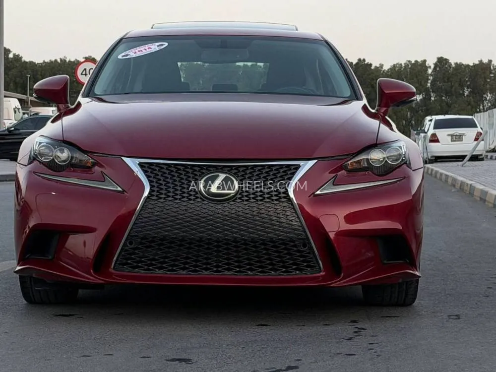 Lexus IS 2014 for Sale in Sharjah Image-12