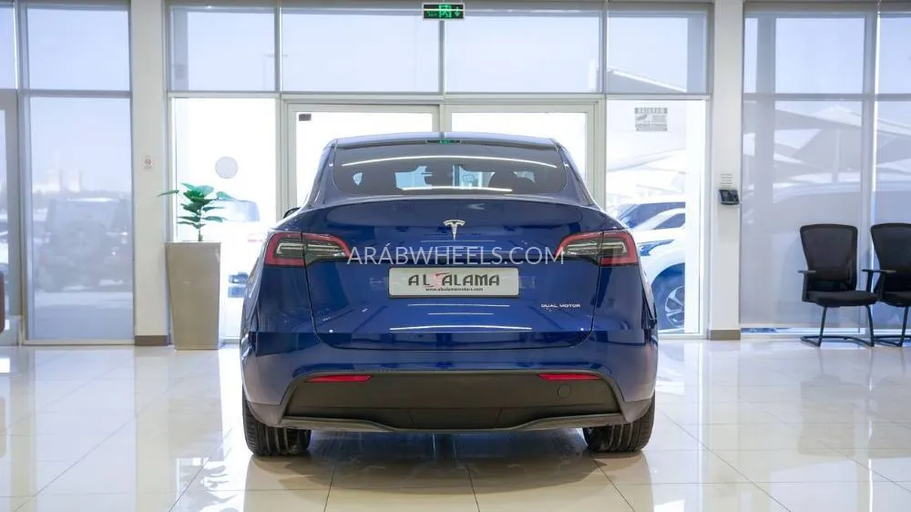 Tesla Model Y 2023 for Sale in Sharjah Image-17