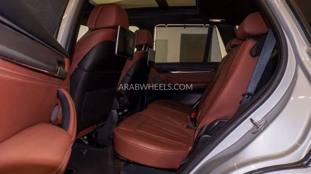 BMW iX5 2018 for Sale in Sharjah Image-19