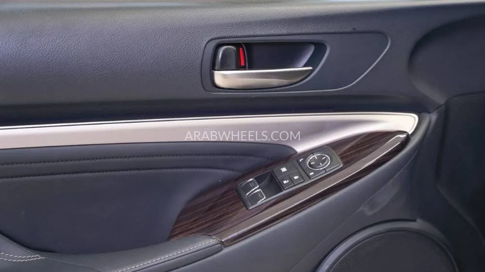 Lexus RC 2021 for Sale in Sharjah Image-8