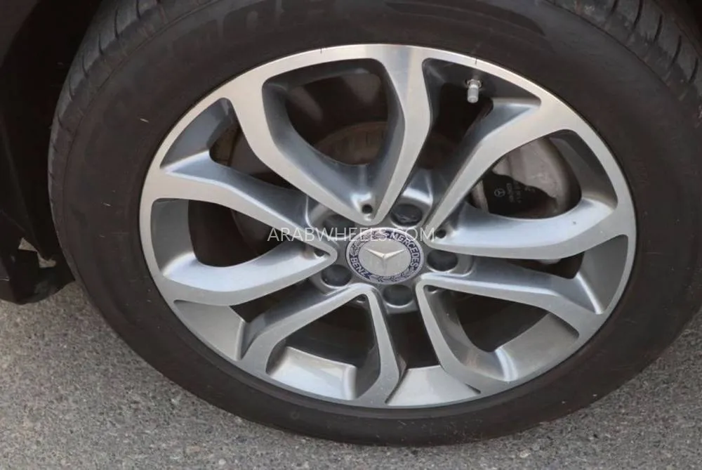 Mercedes Benz C Class 2016 for Sale in Dubai Image-13