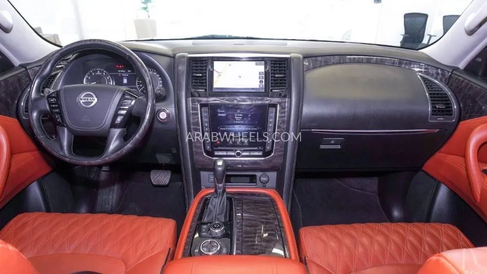 Nissan Patrol 2020 for Sale in Sharjah Image-12