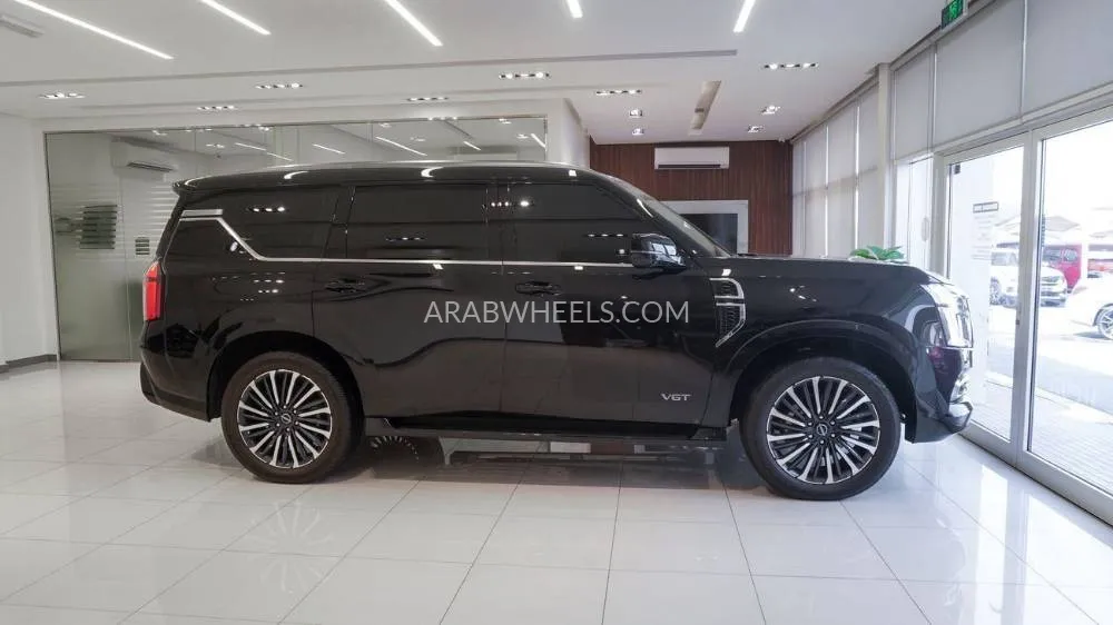 Nissan Patrol 2025 for Sale in Sharjah Image-4