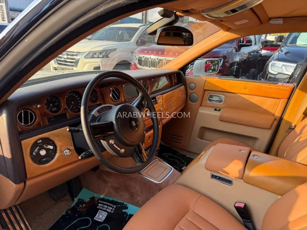 Rolls Royce Phantom 2004 for Sale in Dubai Image-17
