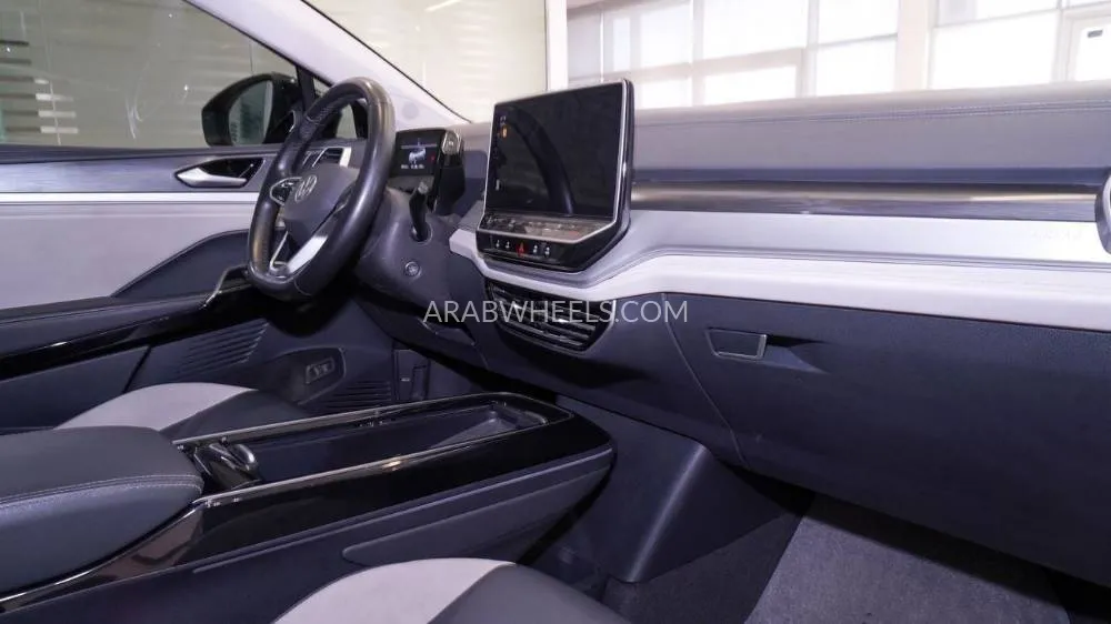 Volkswagen ID.6 2022 for Sale in Sharjah Image-14