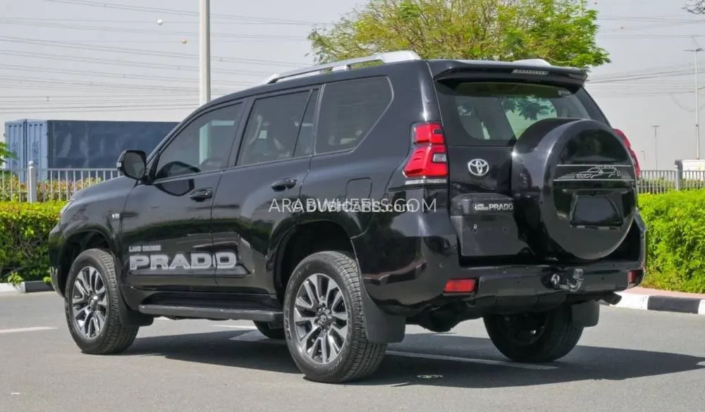 Toyota Land Cruiser Prado 2022 for Sale in Dubai Image-13