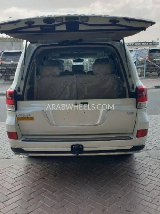 تويوتا لاند كروزر 2021 for Sale in دبي Image-9