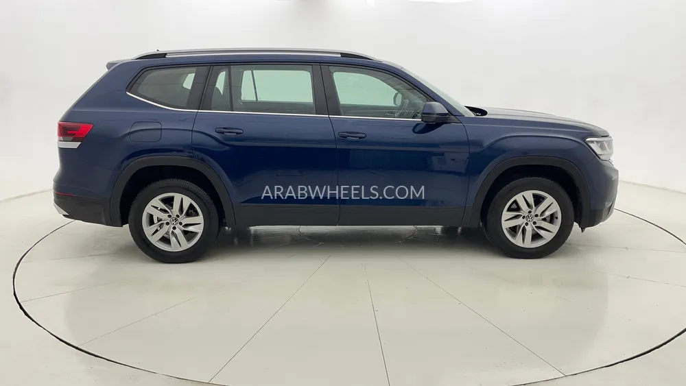 Volkswagen Teramont 2022 for Sale in Dubai Image-2