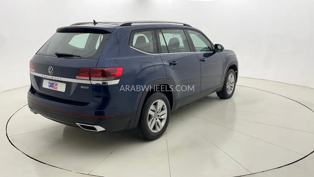 Volkswagen Teramont 2022 for Sale in Dubai Image-3