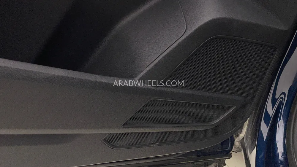 Volkswagen Teramont 2022 for Sale in Dubai Image-22