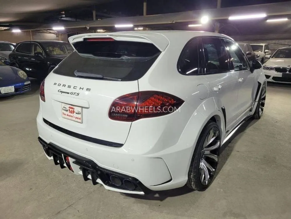 Porsche Cayenne 2013 for Sale in Dubai Image-2