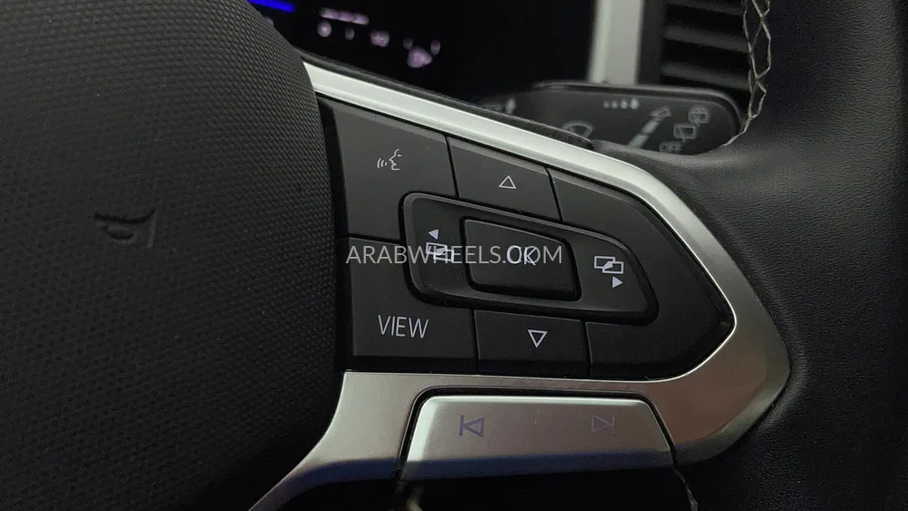Volkswagen Teramont 2022 for Sale in Dubai Image-39