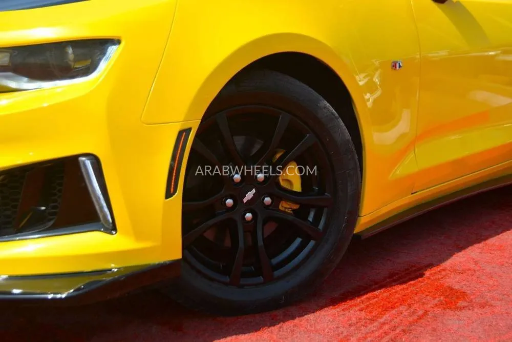 شيفروليه كامارو 2020 for Sale in الشارقة Image-25