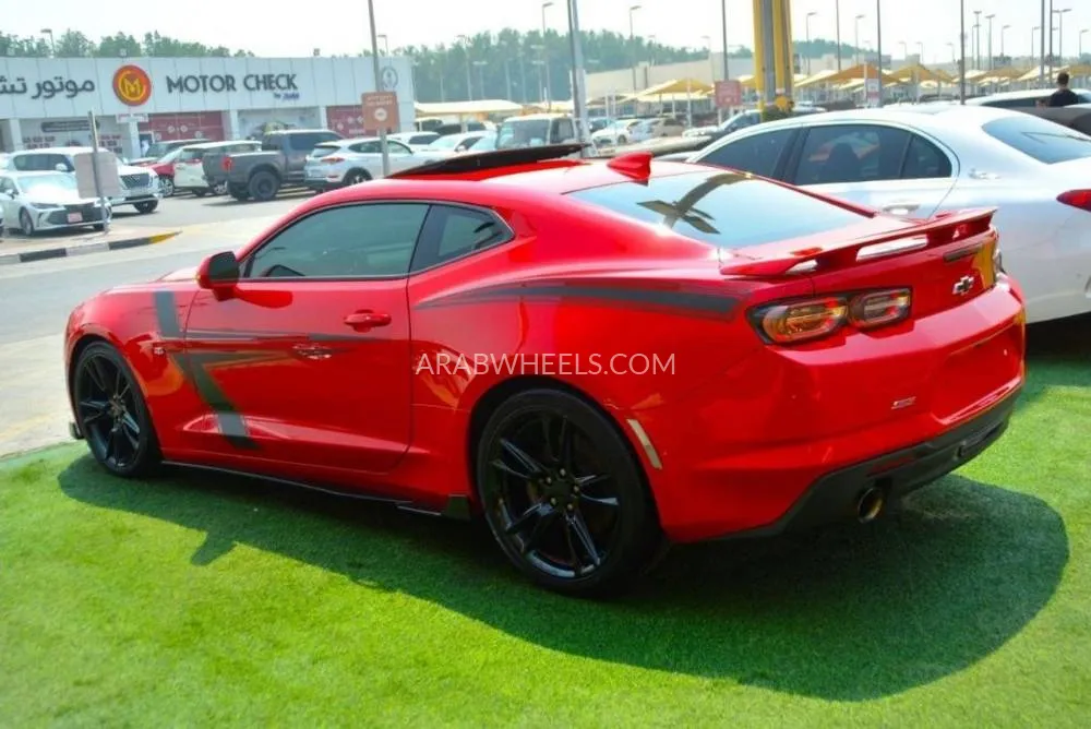 Chevrolet Camaro 2019 for Sale in Sharjah Image-6