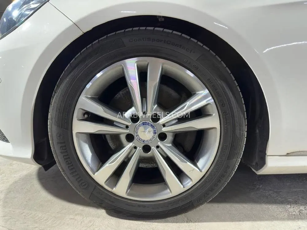 Mercedes Benz E Class 2014 for Sale in Dubai Image-24