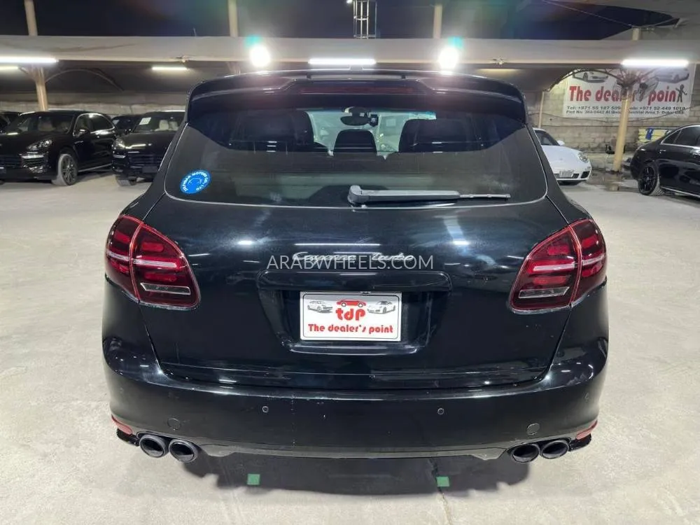 Porsche Cayenne 2012 for Sale in Dubai Image-5