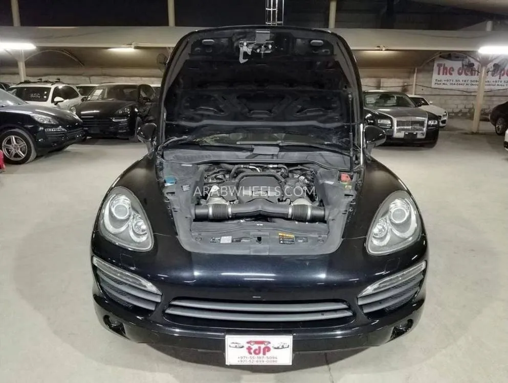 Porsche Cayenne 2012 for Sale in Dubai Image-9