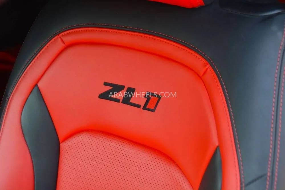 Chevrolet Camaro 2020 for Sale in Sharjah Image-19