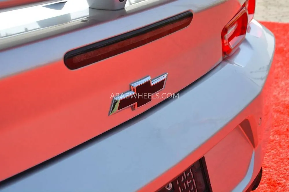 Chevrolet Camaro 2019 for Sale in Sharjah Image-23