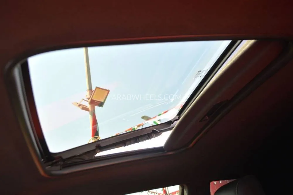 Chevrolet Camaro 2019 for Sale in Sharjah Image-15