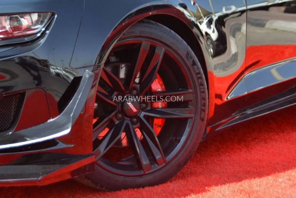 Chevrolet Camaro 2019 for Sale in Sharjah Image-19