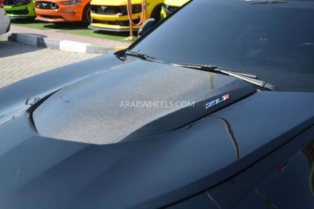 Chevrolet Camaro 2019 for Sale in Sharjah Image-21