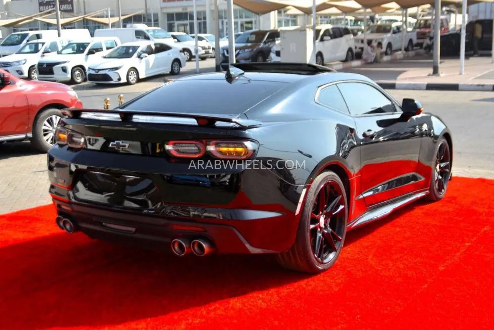 Chevrolet Camaro 2021 for Sale in Sharjah Image-8