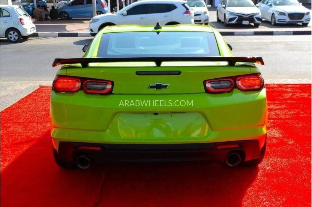 Chevrolet Camaro 2022 for Sale in Sharjah Image-5