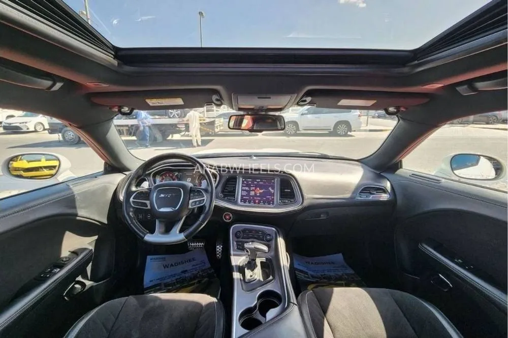 Dodge Challenger 2020 for Sale in Sharjah Image-9
