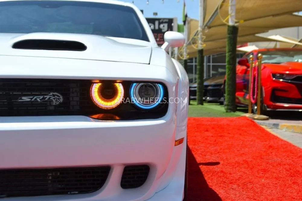 Dodge Charger 2020 for Sale in Sharjah Image-18