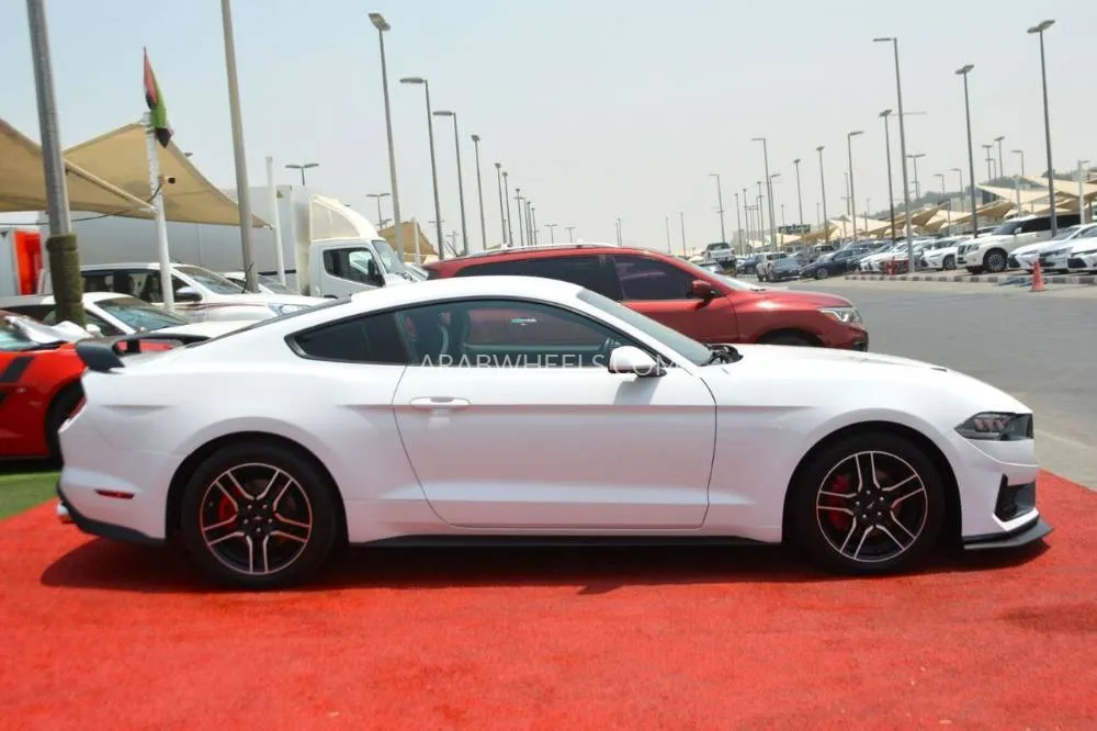 Ford Mustang 2020 for Sale in Sharjah Image-9