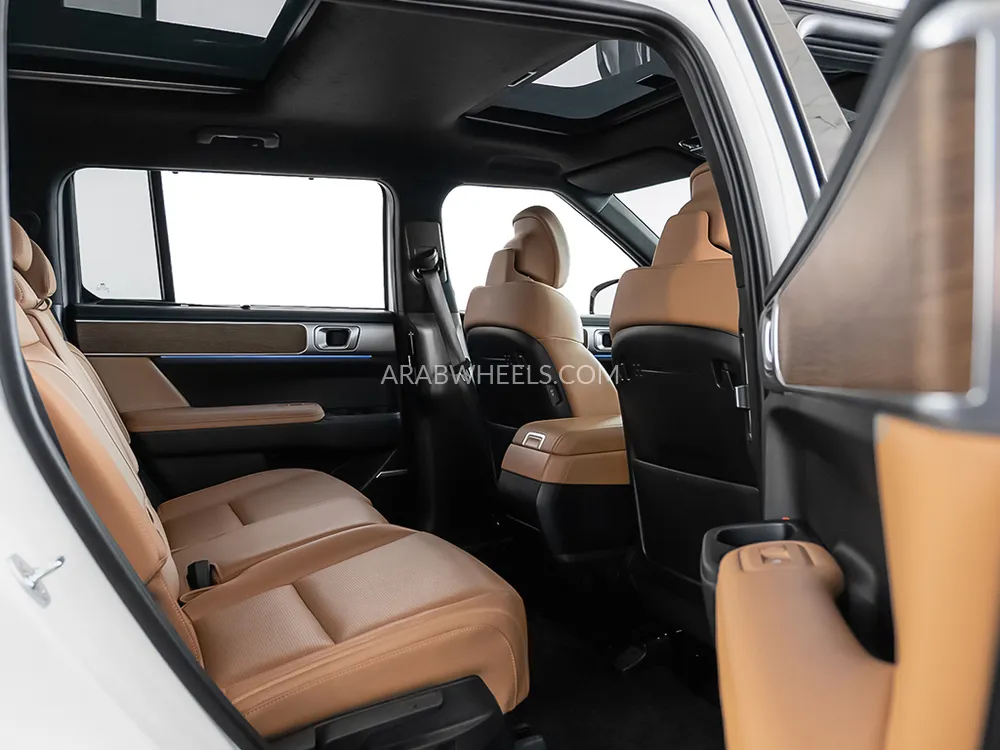 هيونداي سانتا في 2024 for Sale in دبي Image-15