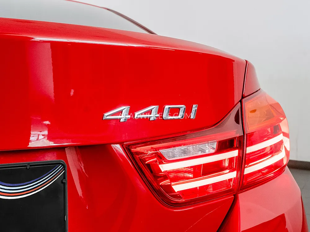 BMW 4 series 2017 for Sale in Dubai Image-15