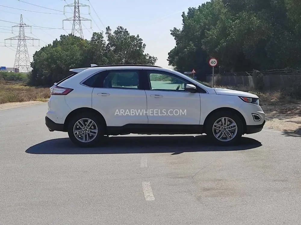 Ford Edge 2017 for Sale in Sharjah Image-21