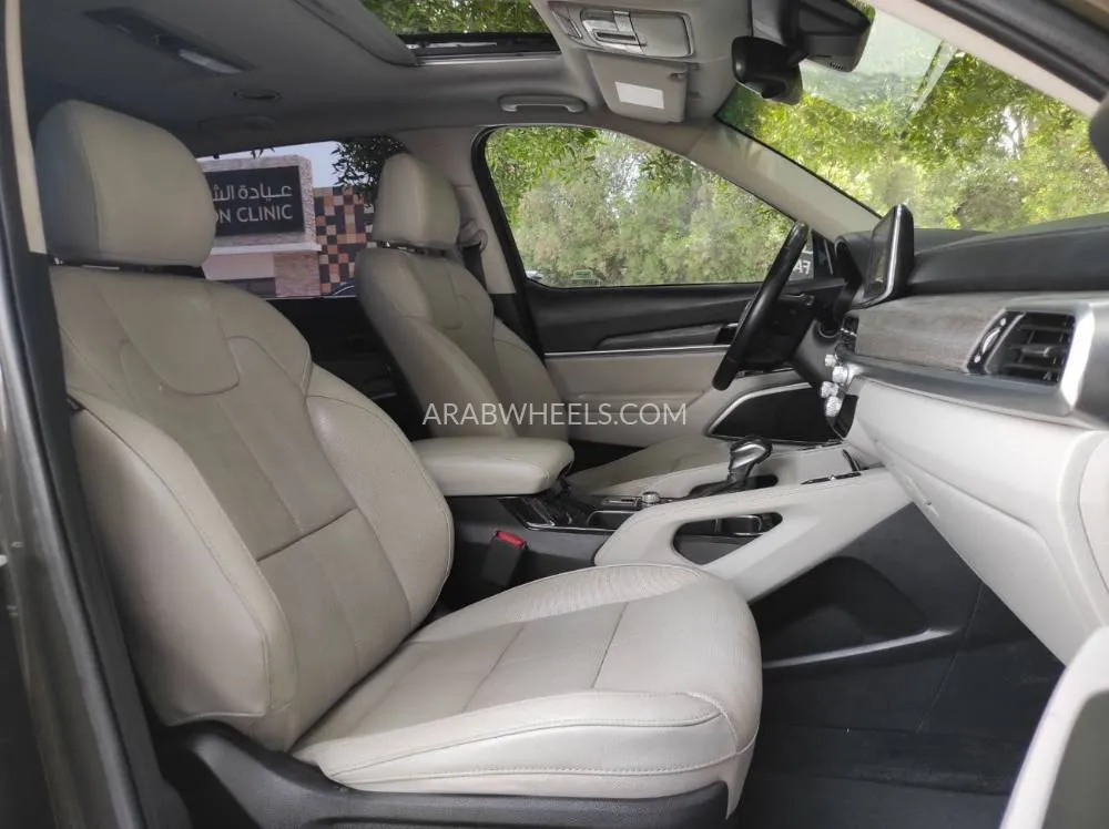 Kia Telluride 2020 for Sale in Sharjah Image-5