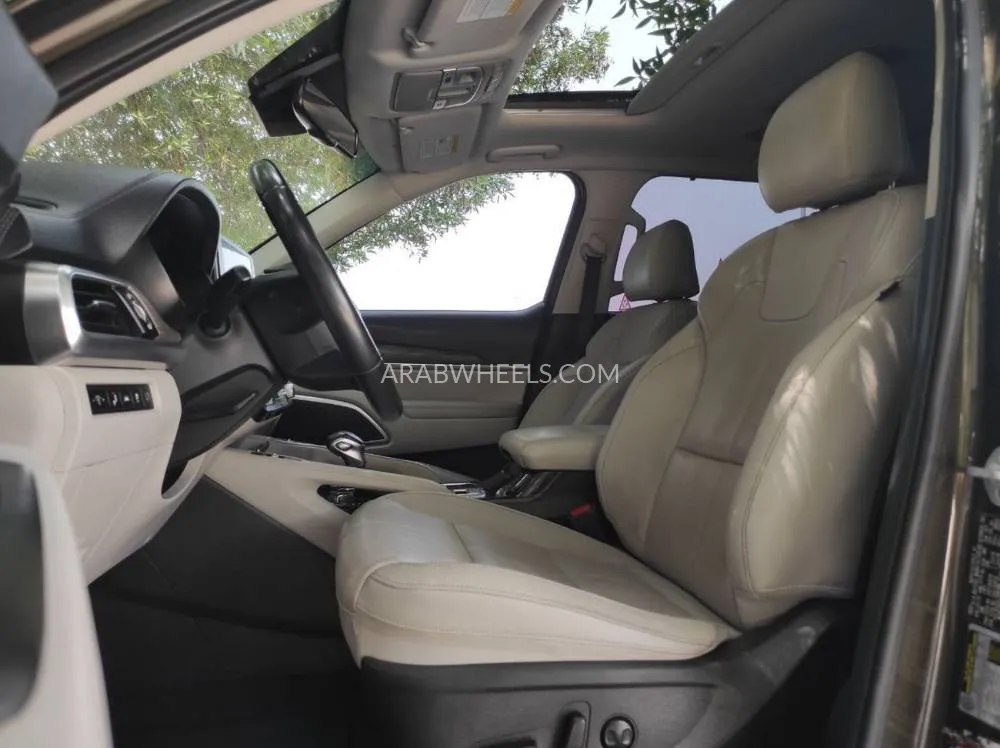 Kia Telluride 2020 for Sale in Sharjah Image-11