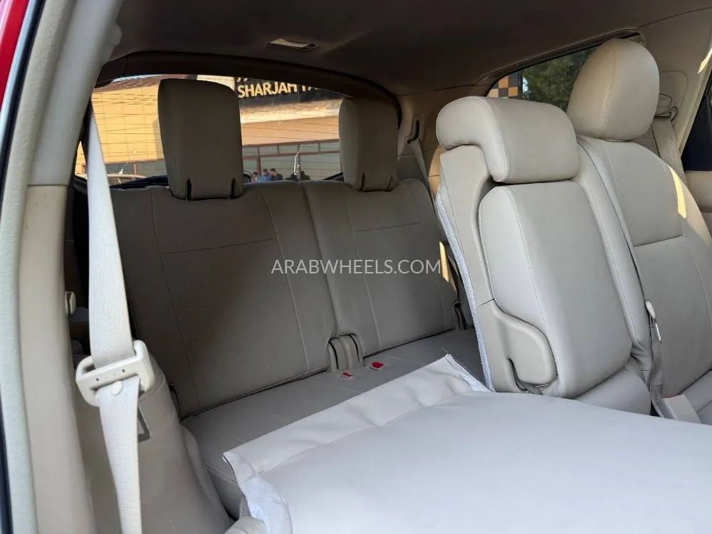 Nissan Pathfinder 2013 for Sale in Sharjah Image-5