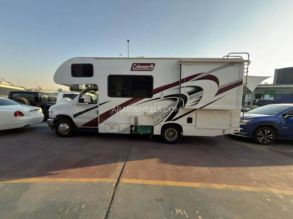 Ford E 350 2022 for Sale in Dubai Image-18